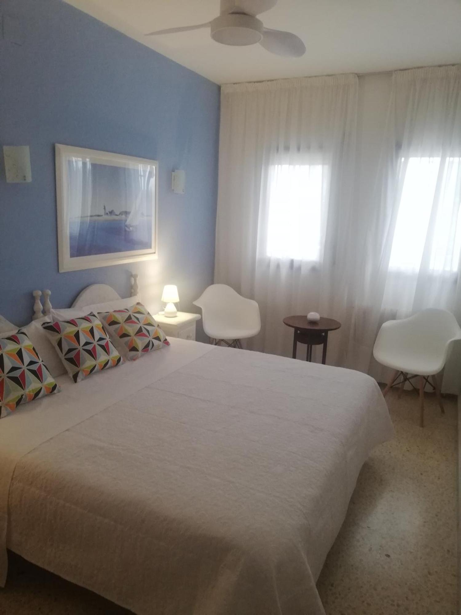 Hostal Los Pinares Lloret de Mar Ngoại thất bức ảnh