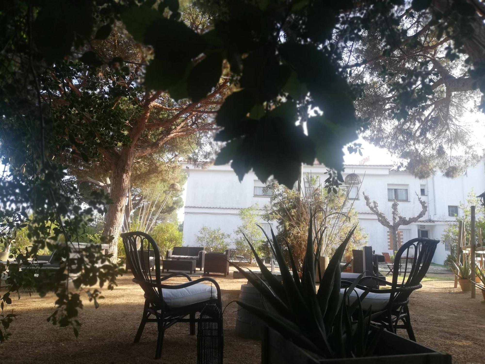 Hostal Los Pinares Lloret de Mar Ngoại thất bức ảnh