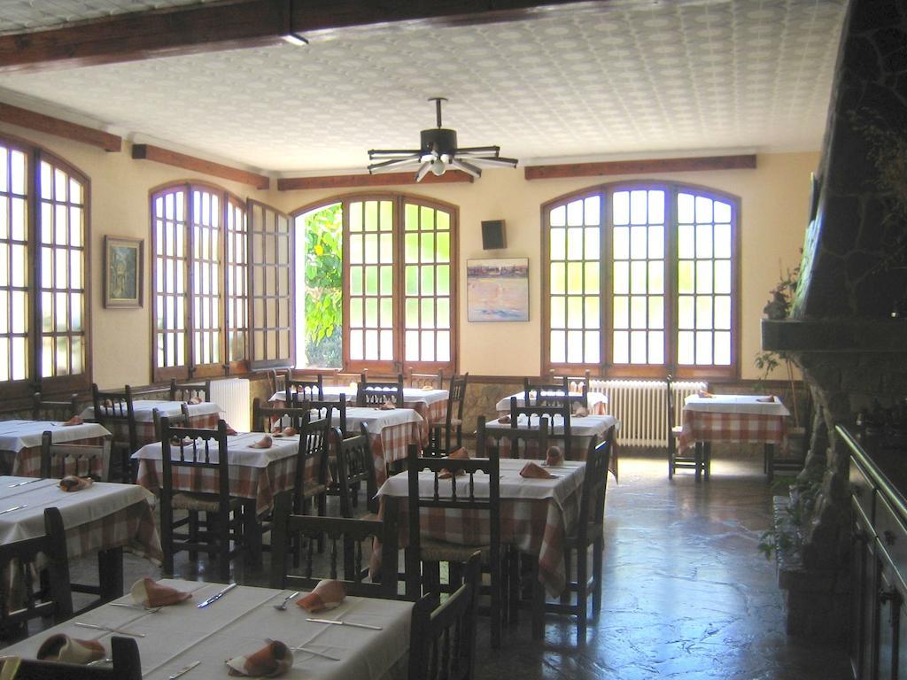 Hostal Los Pinares Lloret de Mar Ngoại thất bức ảnh