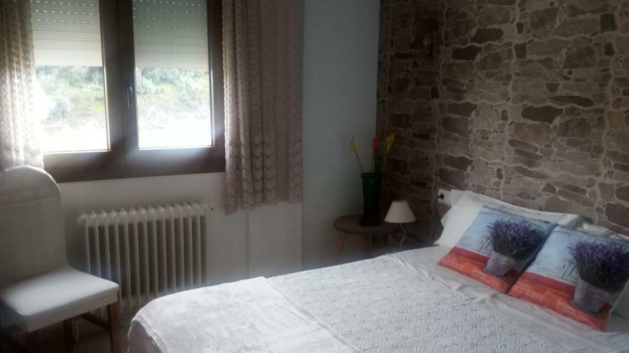 Hostal Los Pinares Lloret de Mar Ngoại thất bức ảnh
