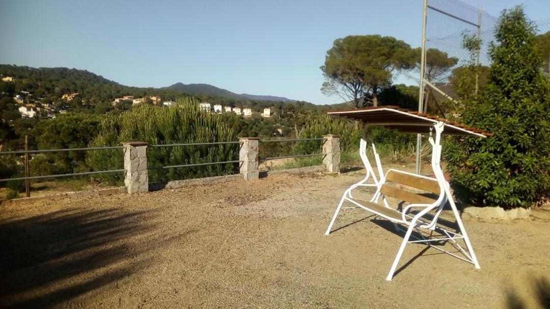 Hostal Los Pinares Lloret de Mar Ngoại thất bức ảnh